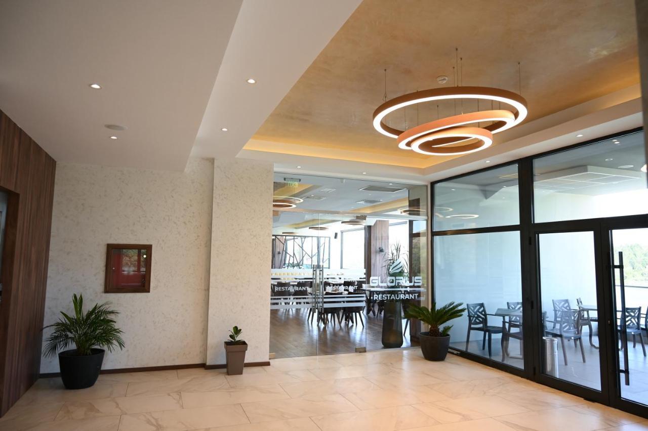 ולס Glorius Hotel מראה חיצוני תמונה