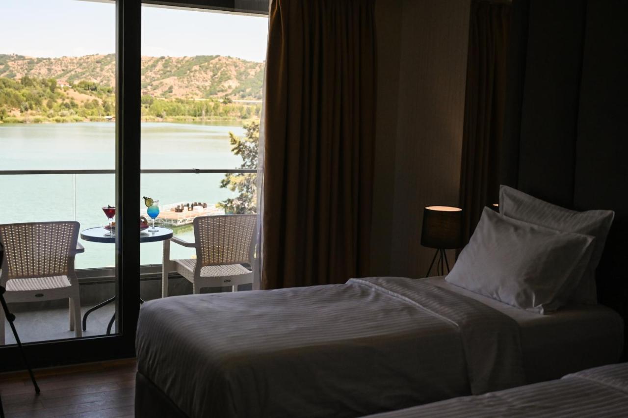 ולס Glorius Hotel מראה חיצוני תמונה