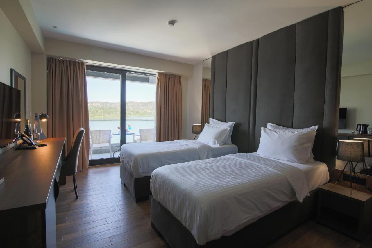 ולס Glorius Hotel מראה חיצוני תמונה