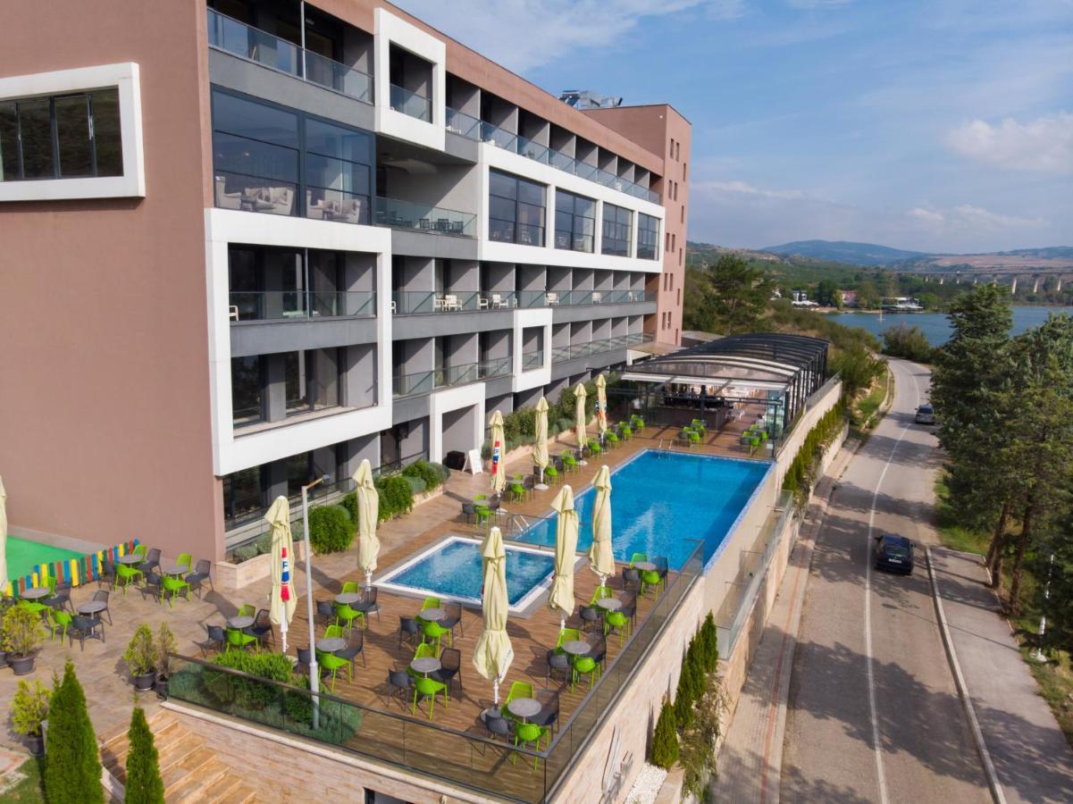 ולס Glorius Hotel מראה חיצוני תמונה