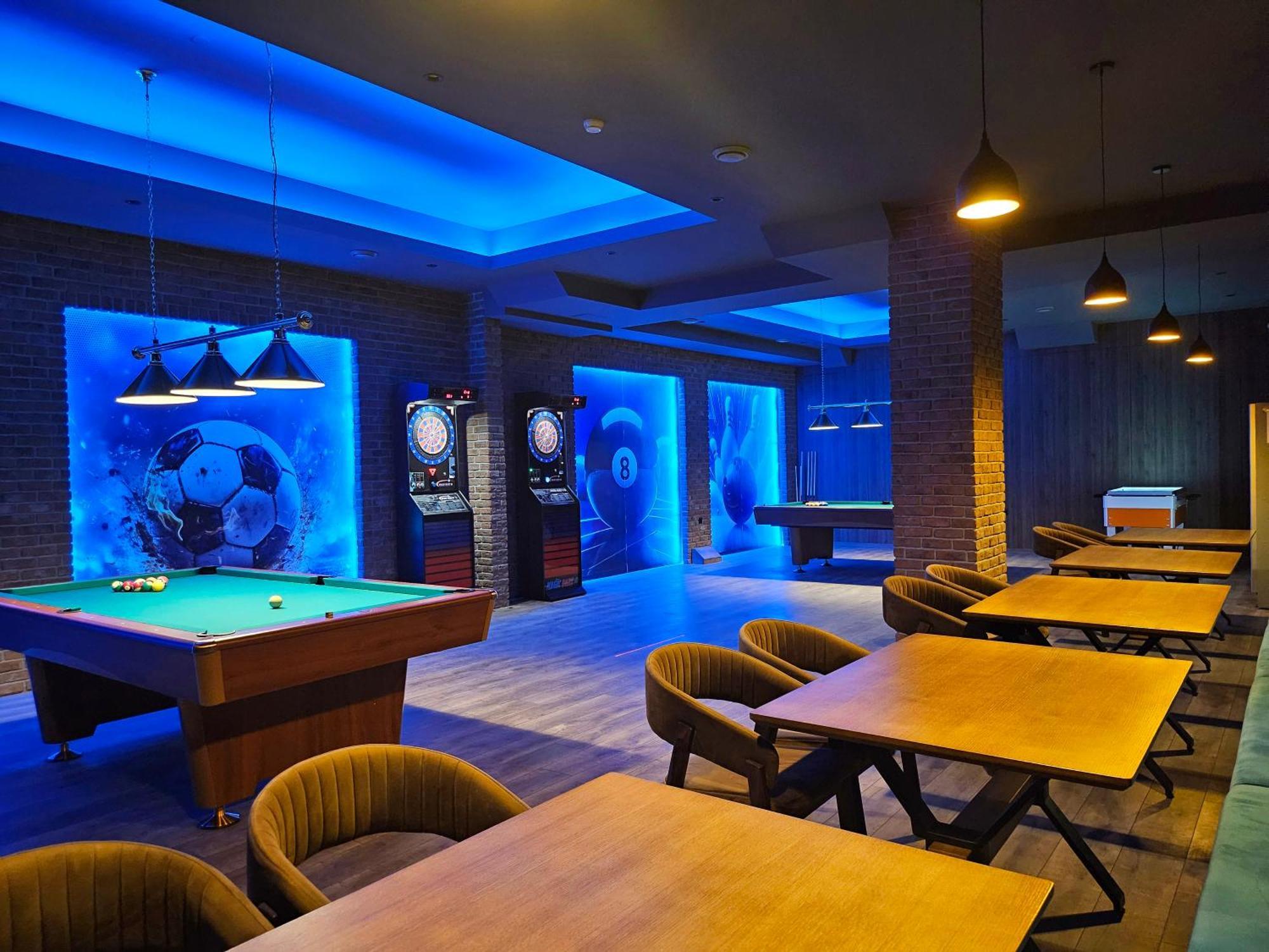ולס Glorius Hotel מראה חיצוני תמונה